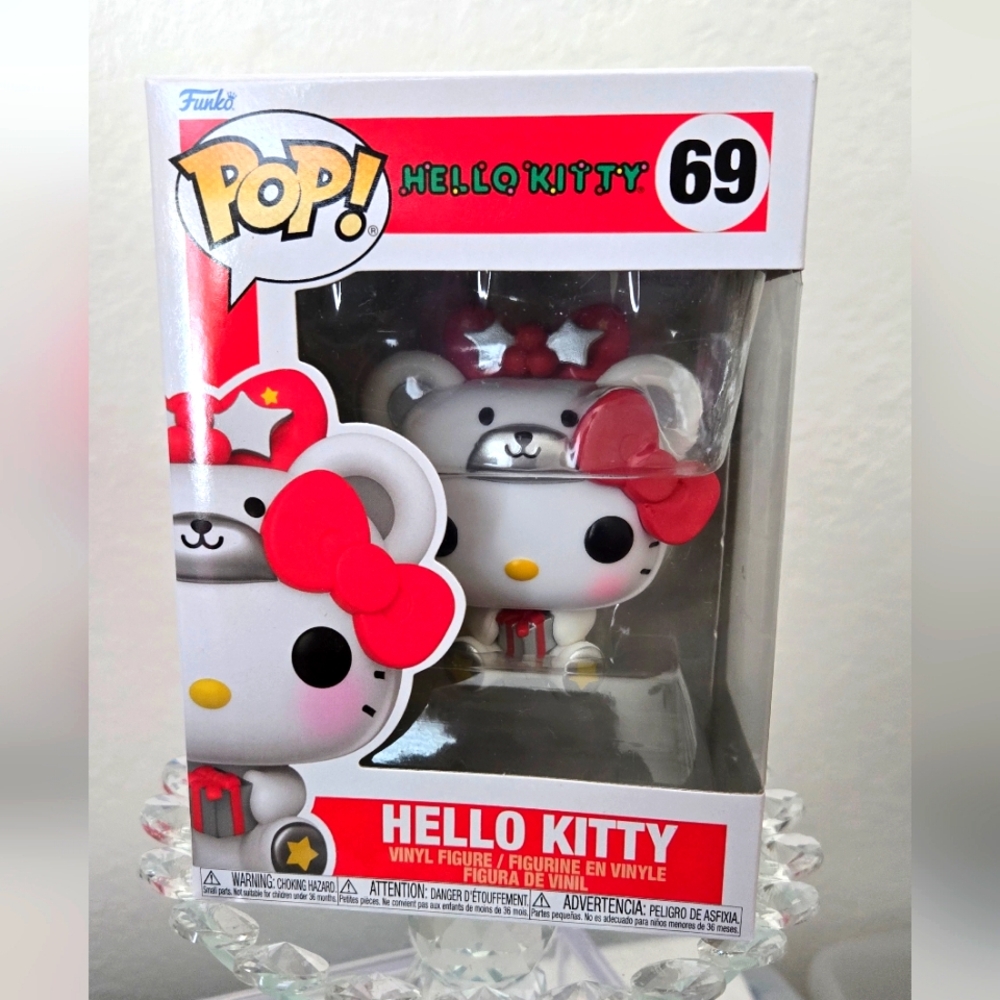 Hello Kitty Funko Pop # 69 In Polar Bear Outfit
